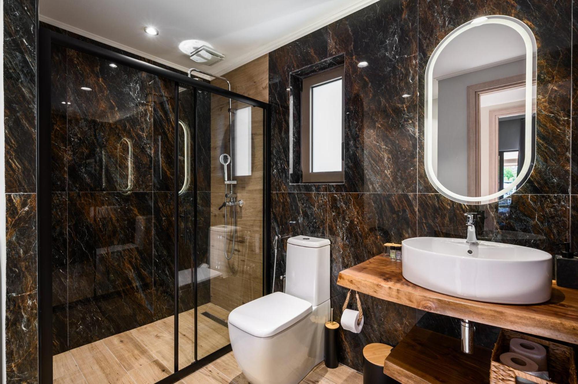 Phos Elegant Residences By Konnect, 400m To The